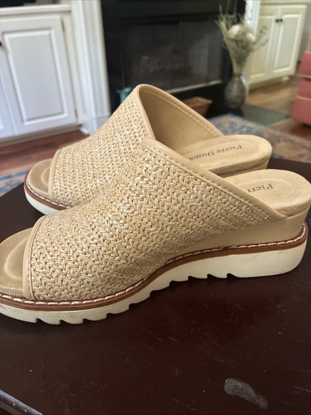 Pierre Dumas Ivory Gold Woven Slide Mule Wedge Shoes SZ 6.5 - Picture 3 of 8